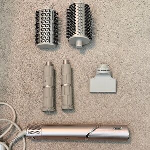 Silver 5-in-1 Women’s Hot Air Styling Tool with Brush Attachments